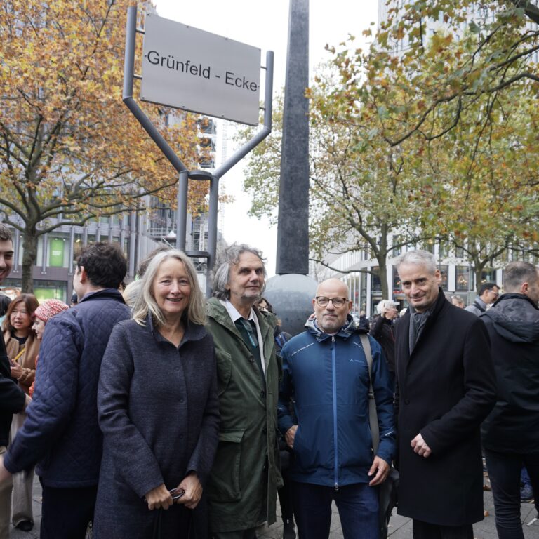 Umbenennung des Joachimsthaler Platzes in Grünfeld-Ecke
